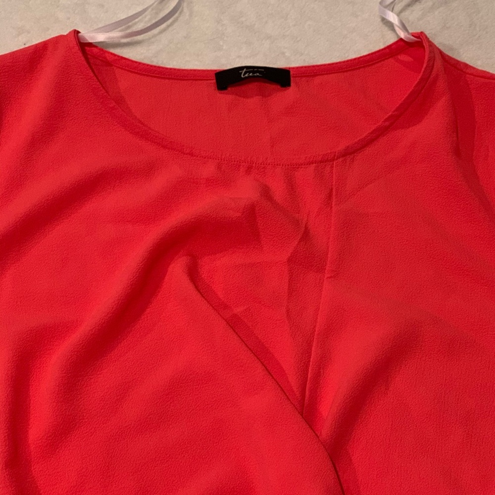 4/$25 Orange/reddish top ❤️ - Picture 3 of 5